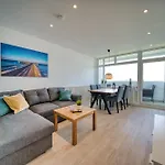 - Haus F, App 0f0601 Lejlighed *