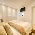 - Haus F, App 0f0601 Lejlighed